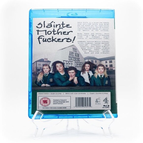 Derry Girls the Complete Series - BluRay - Picture 2 of 3